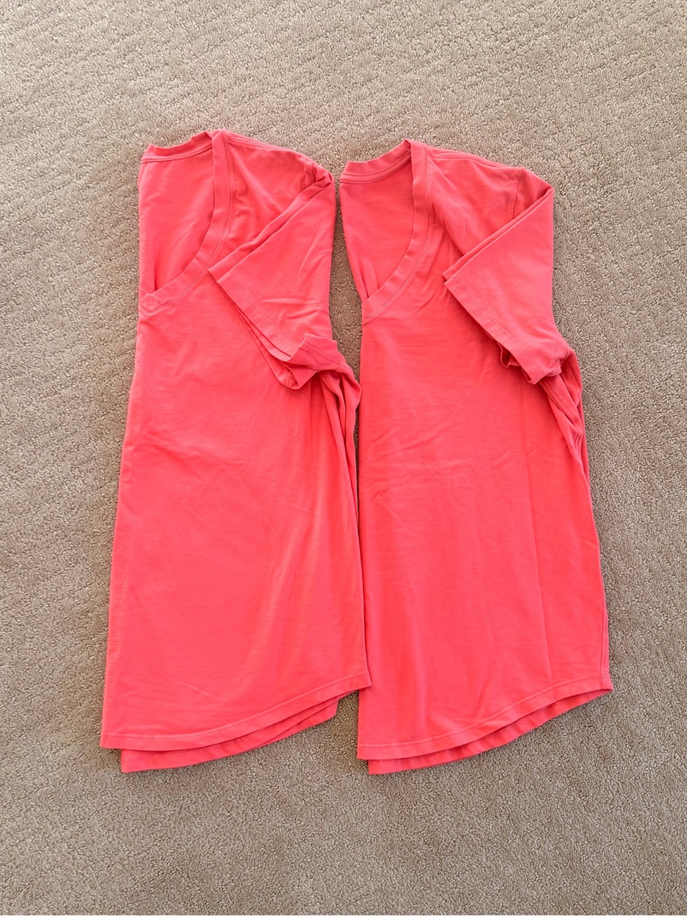 lululemon athletica Coral V-Neck Short Sleeve Tee